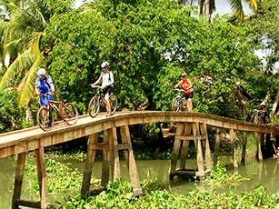 Bike tour Vietnam