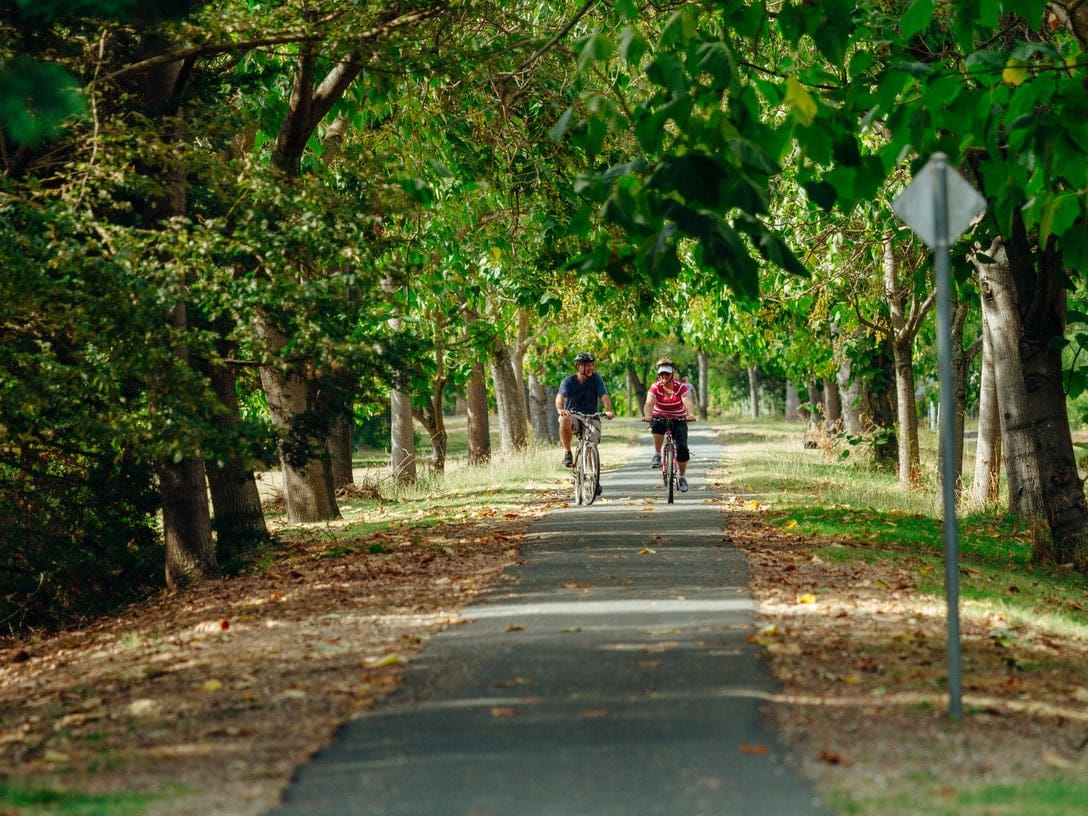 Cycling in Bright