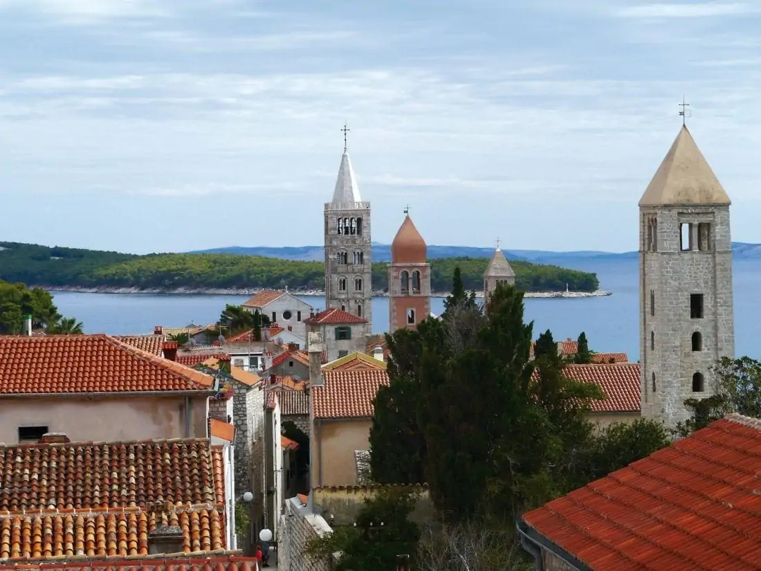 Tour De Vines Croatia Kvarner Bay Kva Rab Town 2