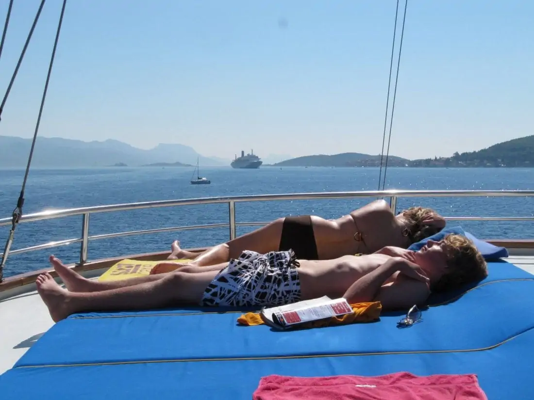 Tour De Vines Croatia Ships Guest Pictures Romantica Sun Deck1