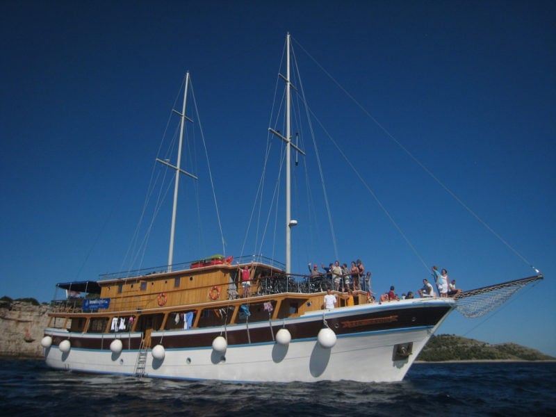 Tour De Vines Croatia Ships Guest Pictures San Snova