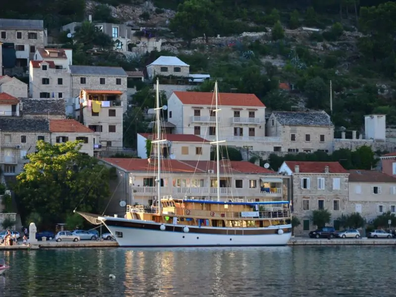Tour De Vines Croatia Ships Guest Pictures San Snova Harbour