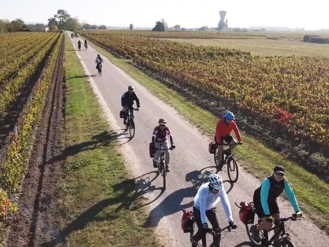 Tour De Vines France Bordeaux Cycling In Vineyards Of Bordeaux