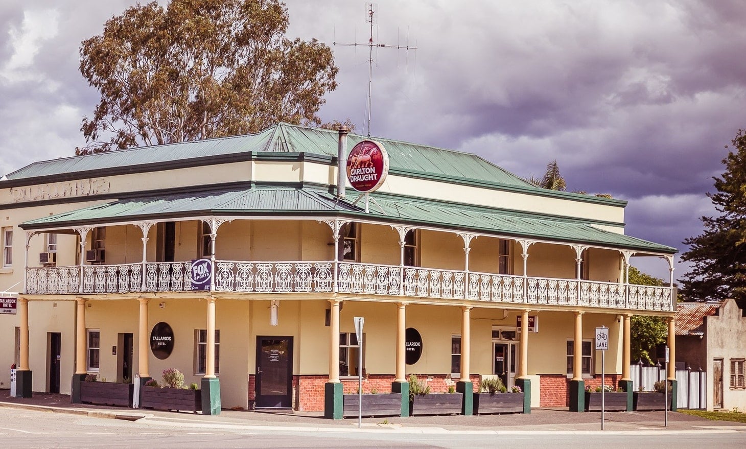 Tallarook hotel on the great Victorian Rail Trail