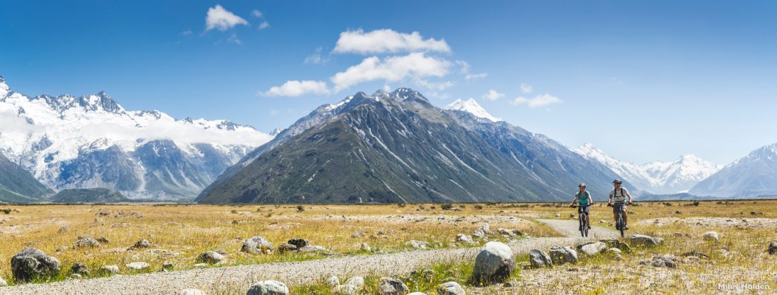 new zealand south island cycling tour