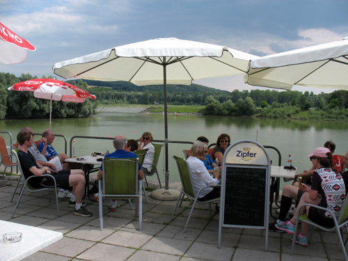 resting cyclists on a cycling tour on the danube river
