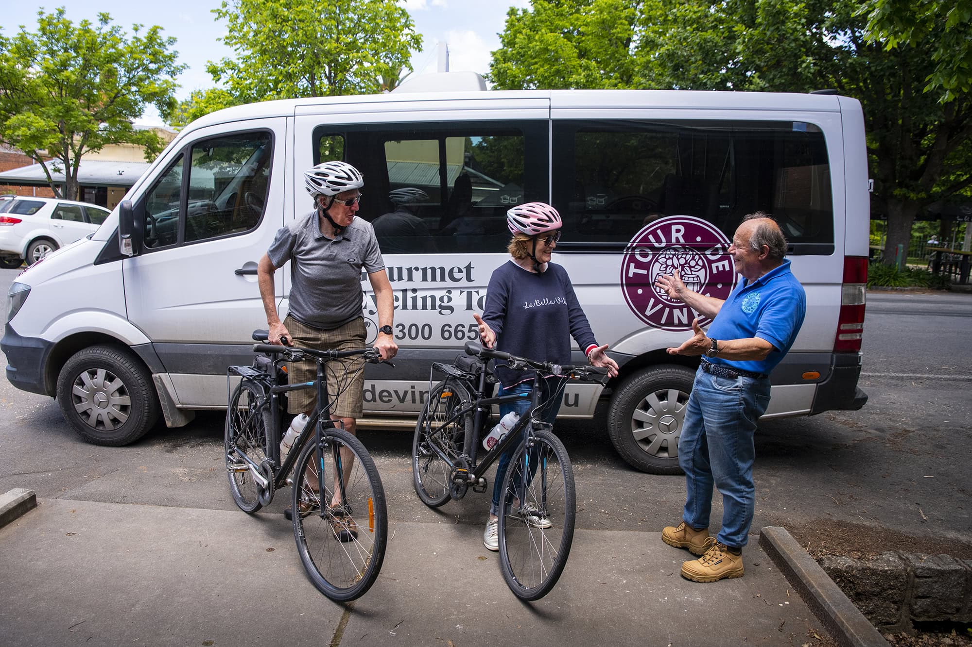 Cycling Tours operator Tour de Vines Cycling Tours operator Tour de Vines