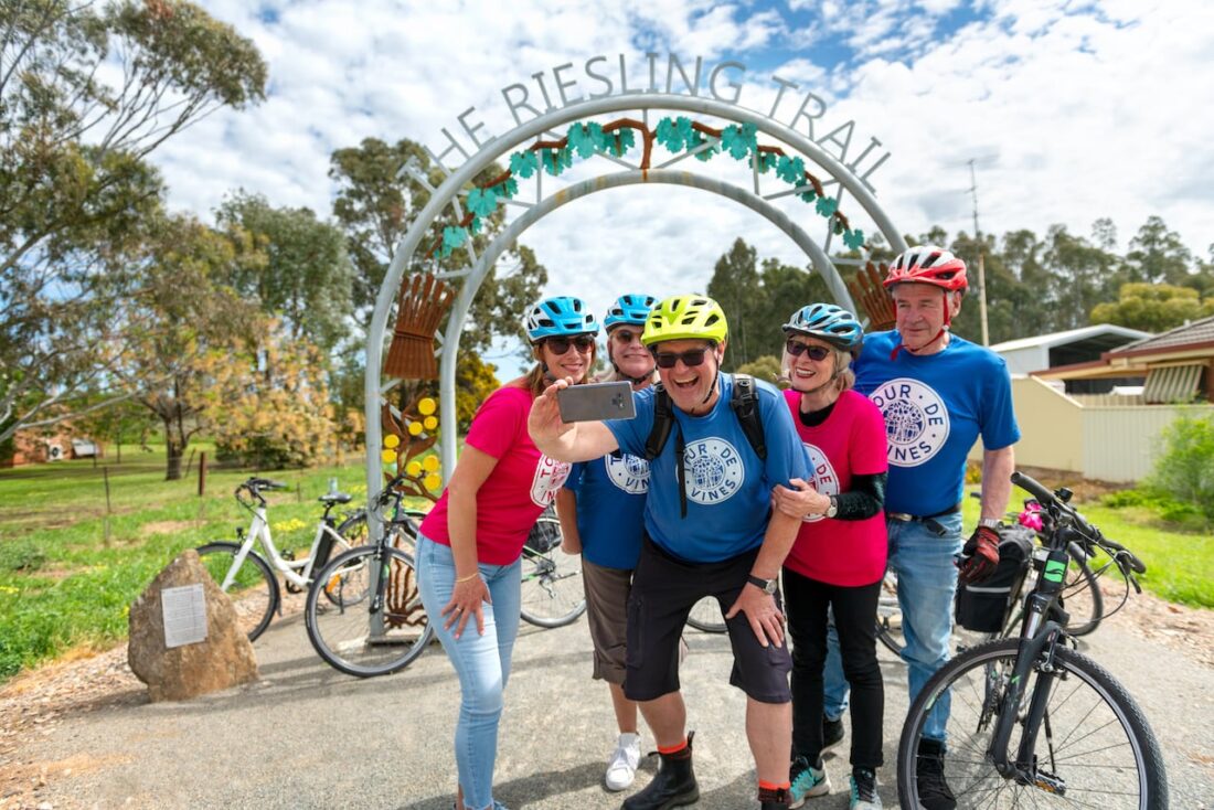 Tour De Vines
