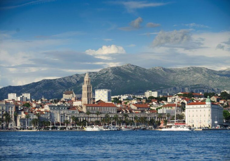 split to dubrovnik cycling tour croatia