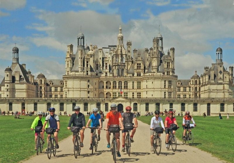 Cycling tours France with Tour de Vines
